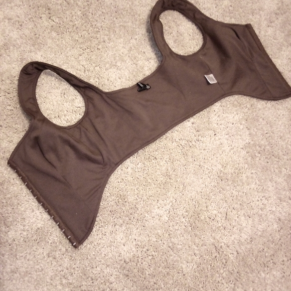 Cute top - Picture 5 of 7